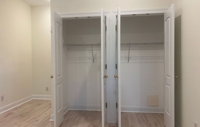 2 beds, 2 baths, $1,800, Unit Unit 1
