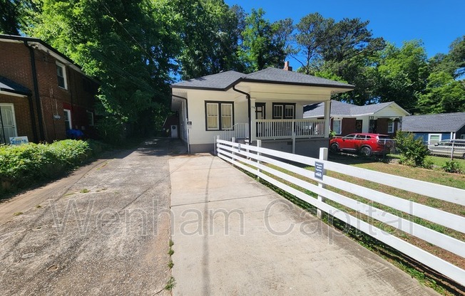 1116 MONTREAT AVE SW