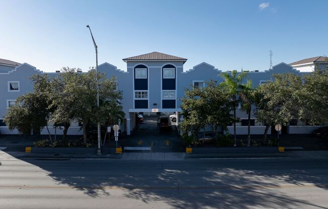 Kina Hialeah Apartments