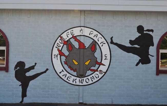 3 beds, 2 baths, 1,400 sqft, $1,349, Unit 12-001