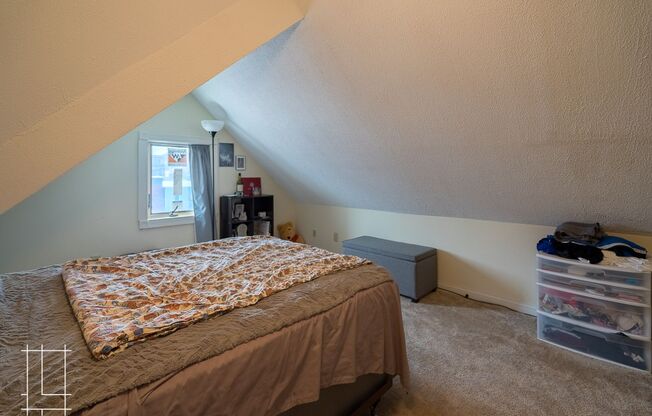 2 beds, 1 bath, $1,425, Unit 1166 Mt. Pleasant