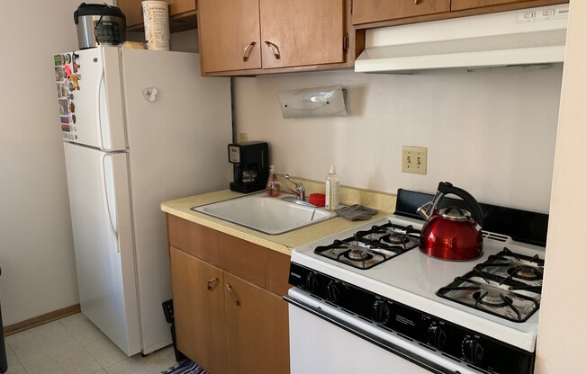 1441 Franklin