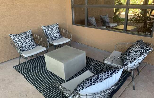 Outdoor SittingResident Outdoor Seating Area at Apartments in North Phoenix AZArea at Apartments on Happy Valley Rd Phoenix