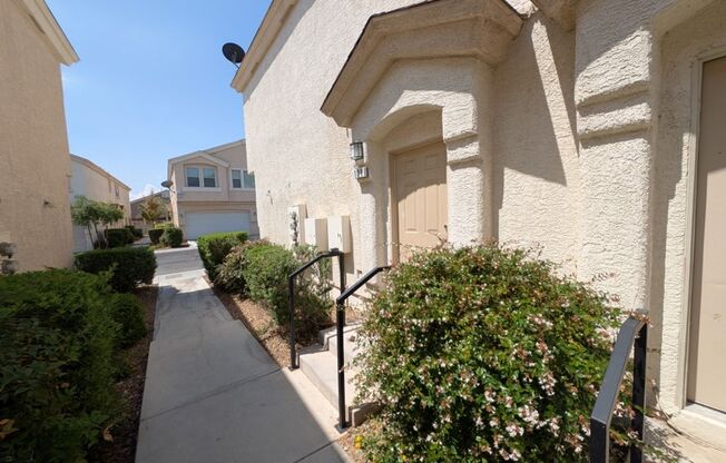 8708 TOMNITZ AVE #101