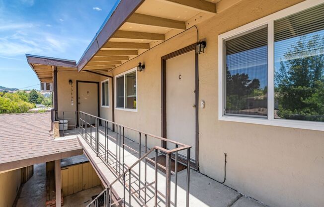 1596 Morgan Lane