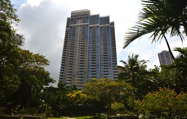 The Watermark - 2 bedroom, 2 bath with 2 dedicated parking stalls
