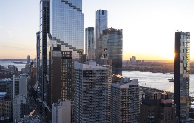 Studio, 1 bath, $4,300, Unit 2306