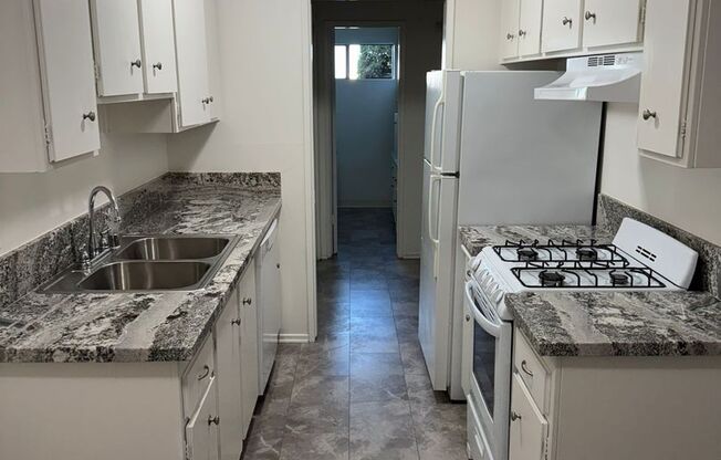 1 bed, 1 bath, 505 sqft, $1,949, Unit 124