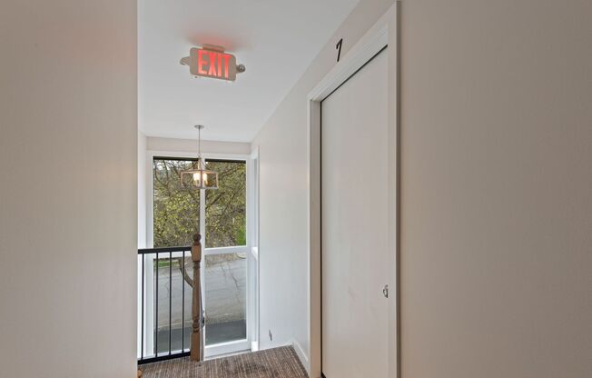 McKinnley Apartments - Luxury Studios!