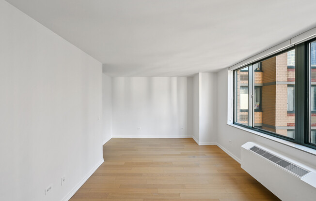 Studio, 1 bath, $4,000, Unit P14B