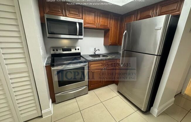 2 beds, 1 bath, 925 sqft, $1,925, Unit 222