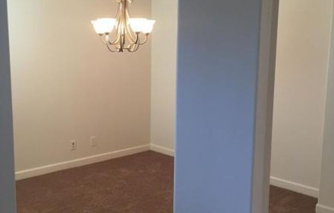 3 beds, 2 baths, $2,395, Unit # 2050