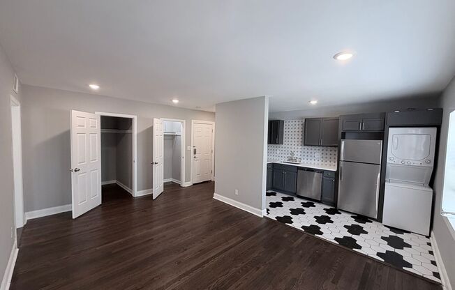 1 bed, 1 bath, 605 sqft, $1,095, Unit 204