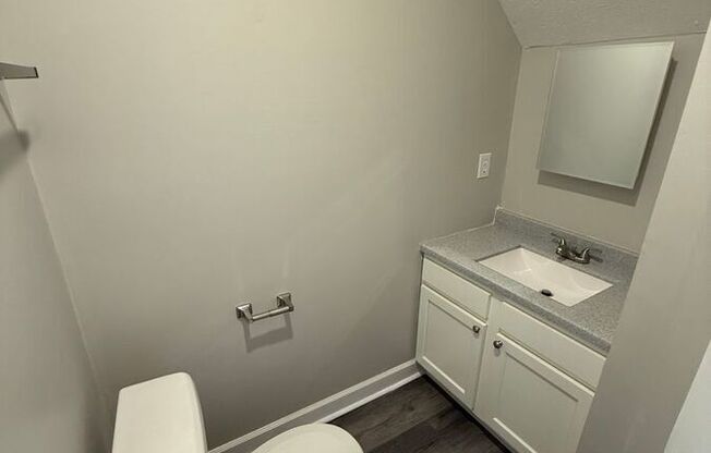 1703 PARK VLG DR