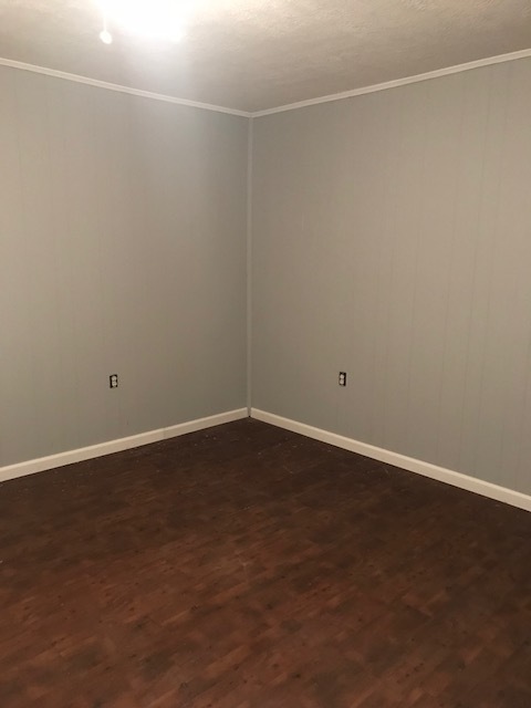 2 beds, 1 bath, 1,200 sqft, $800, Unit A