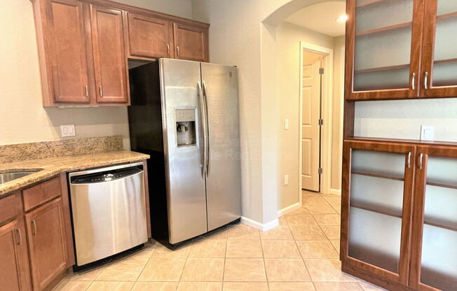 2 beds, 2.5 baths, 1,334 sqft, $2,095, Unit 1167