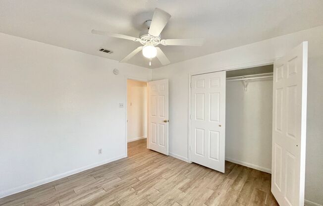 2 beds, 1 bath, 838 sqft, $850