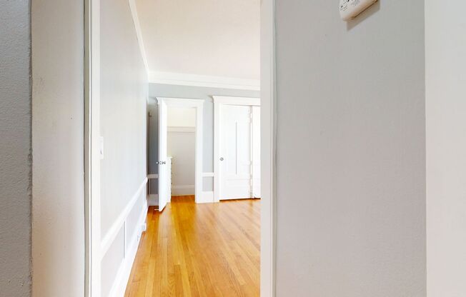 Studio, 1 bath, 373 sqft, $1,600, Unit 328