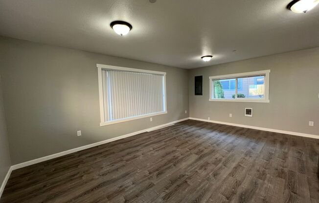 1 bed, 1 bath, 500 sqft, $1,100, Unit 36