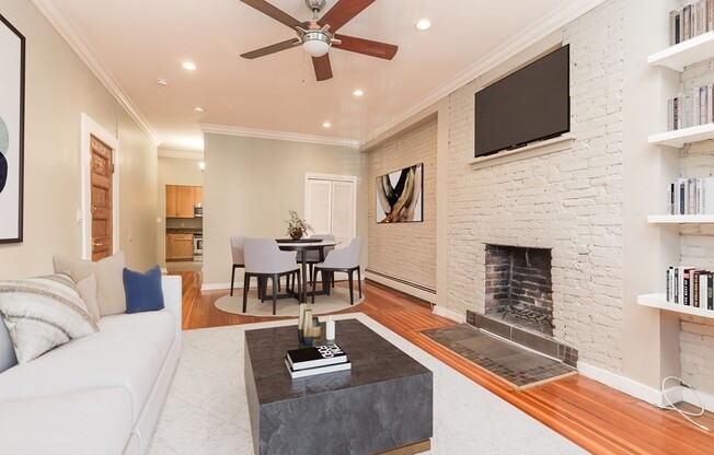 15 BLACKWOOD ST