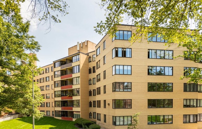 The Crestwood Apartments