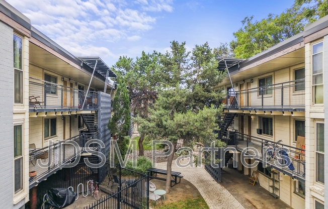 2860 W 32nd Ave., 314