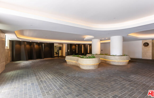 2 beds, 2.3 baths, 1,740 sqft, $10,000, Unit 405