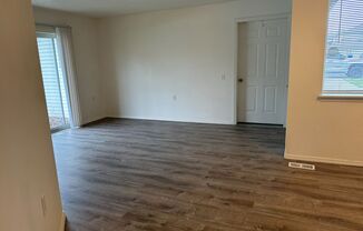 3 beds, 2 baths, 1,010 sqft, $1,750, Unit #2