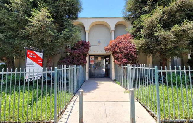 Cedros Gardens - Villa Portofino Apts, LP