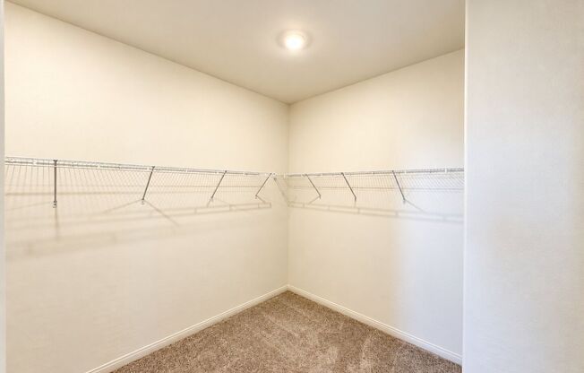 4 beds, 3 baths, $2,895