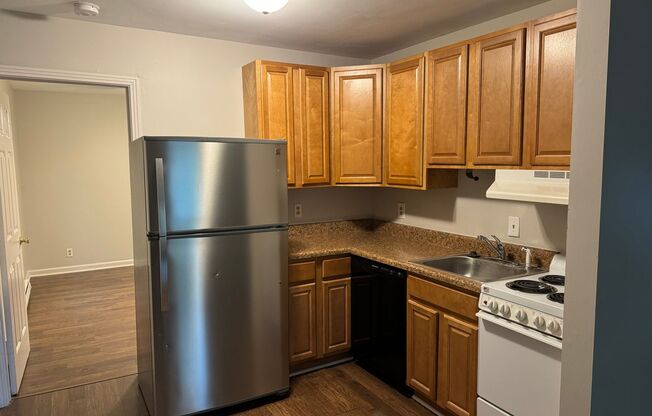 1 bed, 1 bath, $1,095