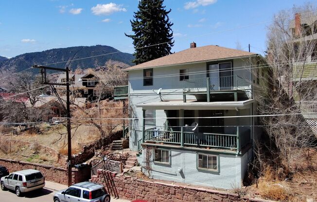 505 Canon Ave