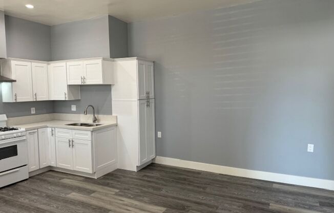 2 beds, 2 baths, 1,000 sqft, $2,295, Unit 1641 4TH