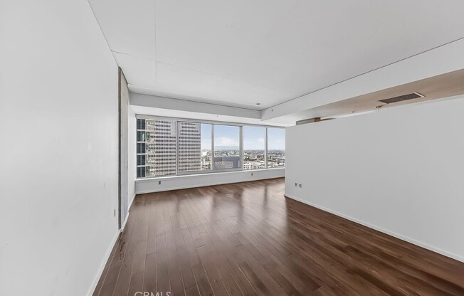 1 bed, 1.5 baths, 1,390 sqft, $3,500, Unit 1707