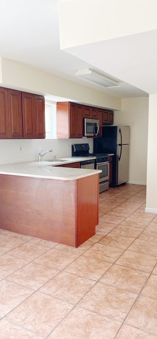 722 - Willow Ridge Apartments LLC