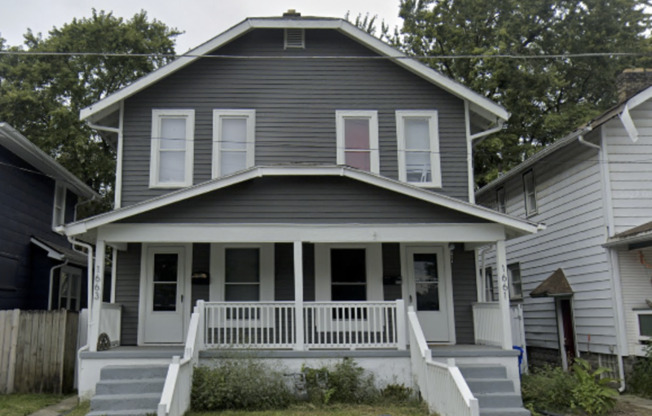 1661 S 4 ST