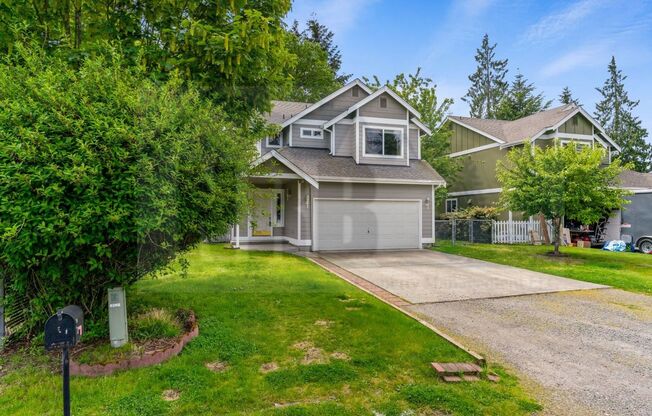 Gorgeous House in Lakewood!