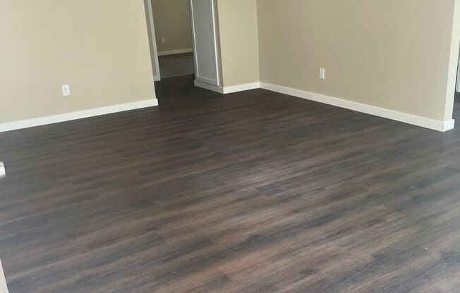2 beds, 2 baths, 925 sqft, $2,500, Unit 42