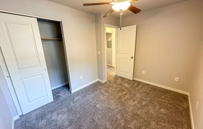 3 beds, 1 bath, 850 sqft, $1,050