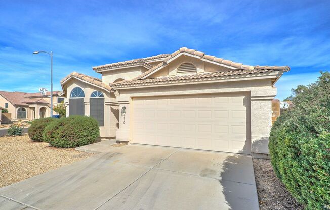 READY TO VIEW NOW! Beautiful 4 Bedroom 2 Bath Home in Phoenix!