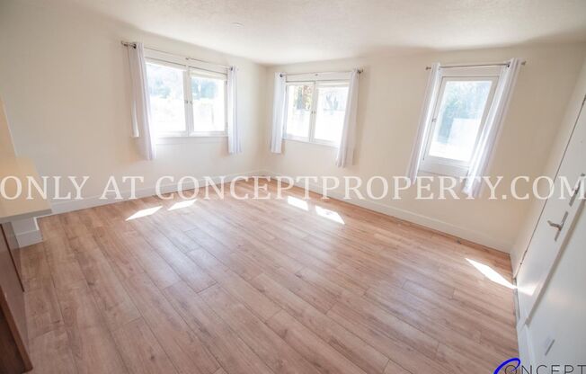 2 beds, 1 bath, 1,066 sqft, $1,795, Unit 08
