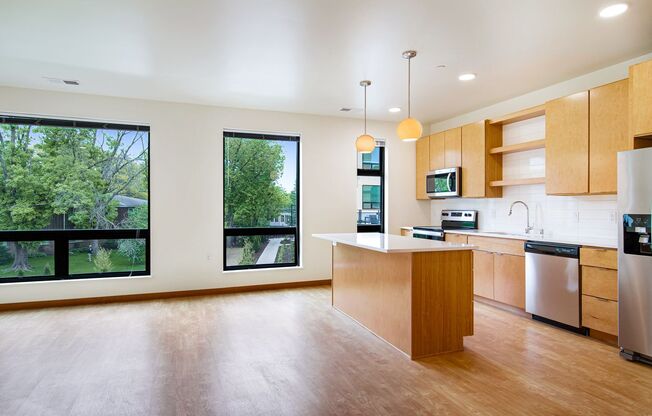 2 beds, 2 baths, 991 sqft, $1,750, Unit A209
