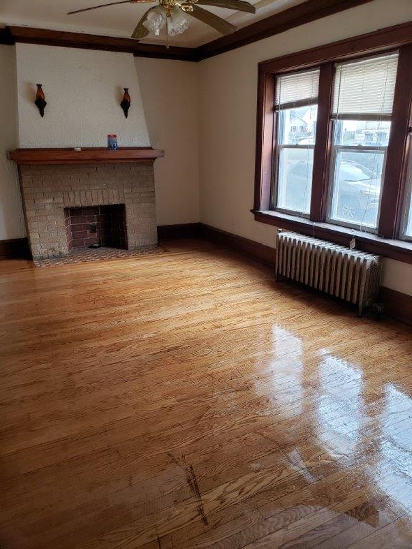 816 W. Greenfield Ave.