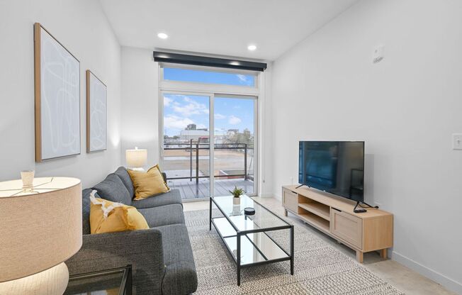 1 bed, 1 bath, 625 sqft, $1,480, Unit 213