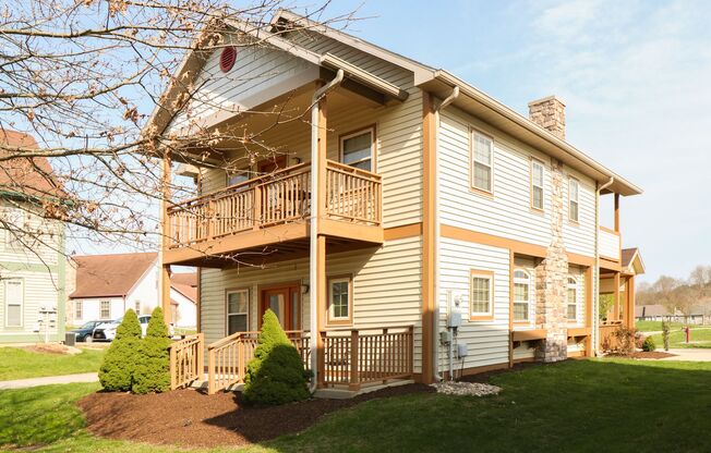 3 beds, 3 baths, 2,000 sqft, $2,850