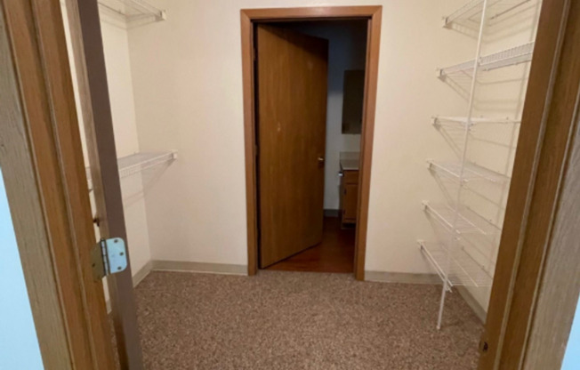 2 beds, 2 baths, 1,040 sqft, $1,075, Unit TE218X-228