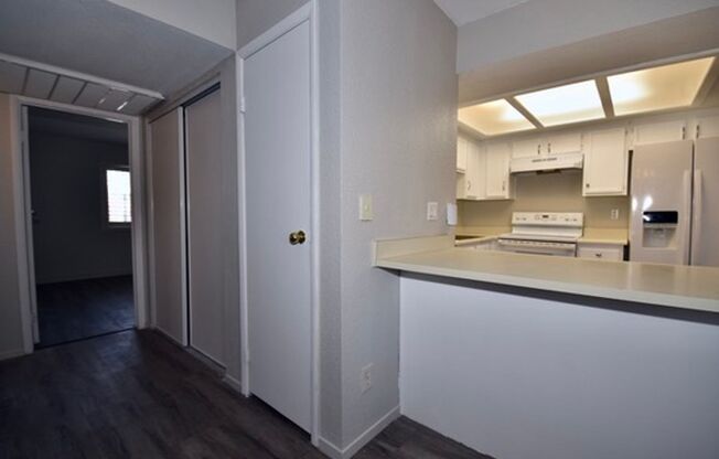 2 beds, 2 baths, $1,500, Unit # 202