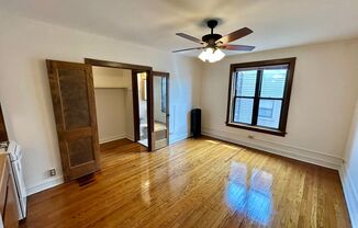 Studio, 1 bath, 320 sqft, $1,395, Unit 225-309