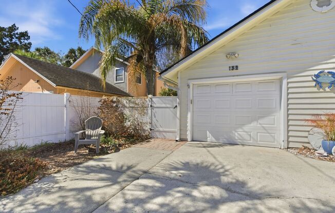 A Private Townhouse Getaway in Old Atlantic Beach