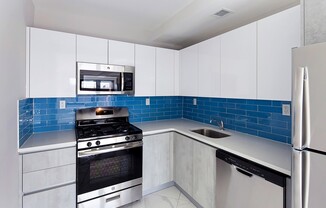 1 bed, 1 bath, $2,600, Unit 209